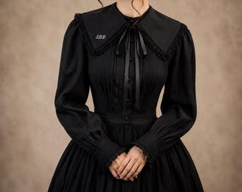 Personalized Gothic Victorian Peter Pan Collar, Custom Initial Embroidery, Black Lace Detachable Collar