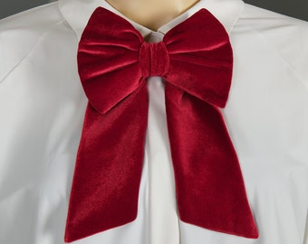 Red Woman Tie Bow In Velvet,Ascot Tie,  Bow Tie For Women, Bow Choker, Bow Neck Tie, Bow Necklace, Bow Tie Adjustable, Pre ried Bow.