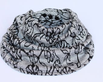 Infinty Scarf Bib