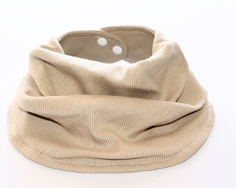 Infinty Scarf Bib Tan Ribbed