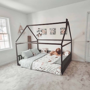 Low platform bed for toddler Floor house bed for child, Montessori floor bed for girls, Montessori house bed for boys Third birthday gift