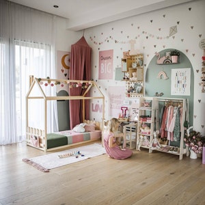 Montessori bed, toddler bed, house shaped bed, house frame bed, kid floor bed, toddler house bed, teepee bed, wood house bed, wood bed frame, tent bed, house bed frame, child bed, Montessori bed, toddler bed, house shaped bed, house frame bed