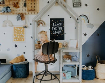 Mesa para niños Mesa para niños Mesa en forma de casa Mesa ajustable Mesa de altura ajustable con almacenamiento Mesa preescolar, Mesa para el regreso a clases