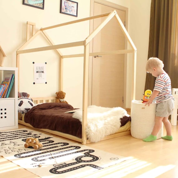 House shaped bed frame discount
