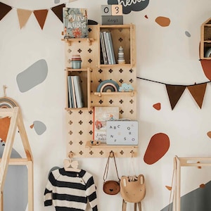 Pegboard Regal, Schwimmendes Regal Kinderzimmer Regal Pegboard Organizer oder Pegboard Display Ständer Schwimmendes Wandregal, Montessori Regal