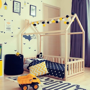 Montessori house bed with rails Montessori bed for Toddler house bed, Toddler floor bed frame Montessori floor bed, Toddler guard rails