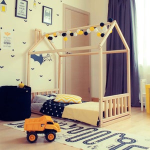 Wood bed frame, tent bed, house bed frame, child bed, Montessori bed, toddler bed, house shaped bed, kid floor bed, tente de lit, twin bed frame kid, Toddler, Montessori furniture, house shaped bed, house bed, wooden bed frame, Montessori, toddler
