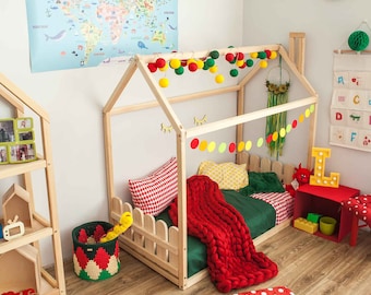 Montessori toddler floor bed with rails  Children's house bed frame, Montessori bed, Toddler house bed Montessori house bed for kids, SLATS