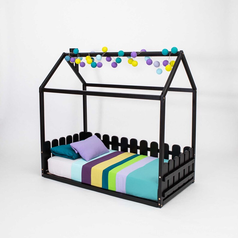 toddler bed, floor bed frame, wooden house bed, Montessori house bed, bed with slat, DIY bed frame, kid bed, toddler bed for boy, house bed for girl, house bed with rails, floor bed with rails, toddler bed, floor bed frame, house bed with rail