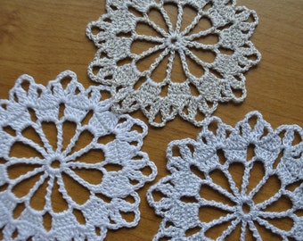 Crochet Christmas Snowflakes / white gold silver / 3.3 inches (8.5 cm) S-3