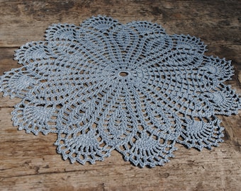 10.2 inches (26 cm) Crochet doily / Lace / Gray (color Nr.8)