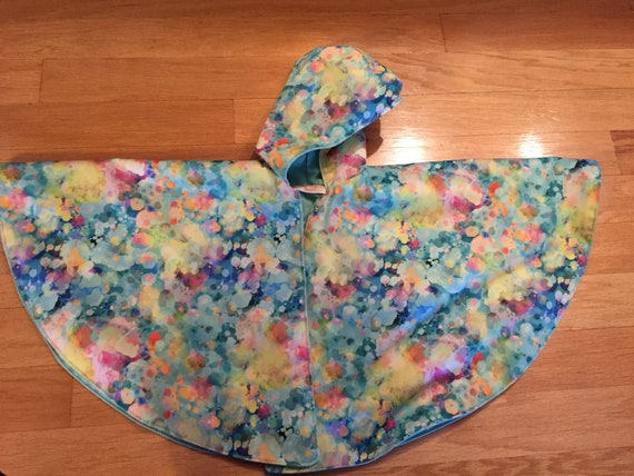 Raincoat Poncho/Carseat Poncho/Lightweight coat/Rain Cape/Kids Poncho