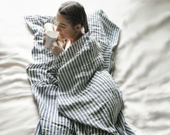 TRAVEL SHEETS