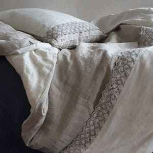 Luxurious Linen Duvet Set with Lace Trim. Stonewashed Pure Linen Bedset, Quilt, Pillow Covers. Customizable Natural Bedding, Size Options image 9