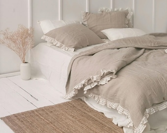 Softened Linen Duvet Set with Striped Ruffles. Natural Flax Bedding. Farmhouse Chic Bed Linen. US QUEEN with Standard Pillowcases. 229x224cm