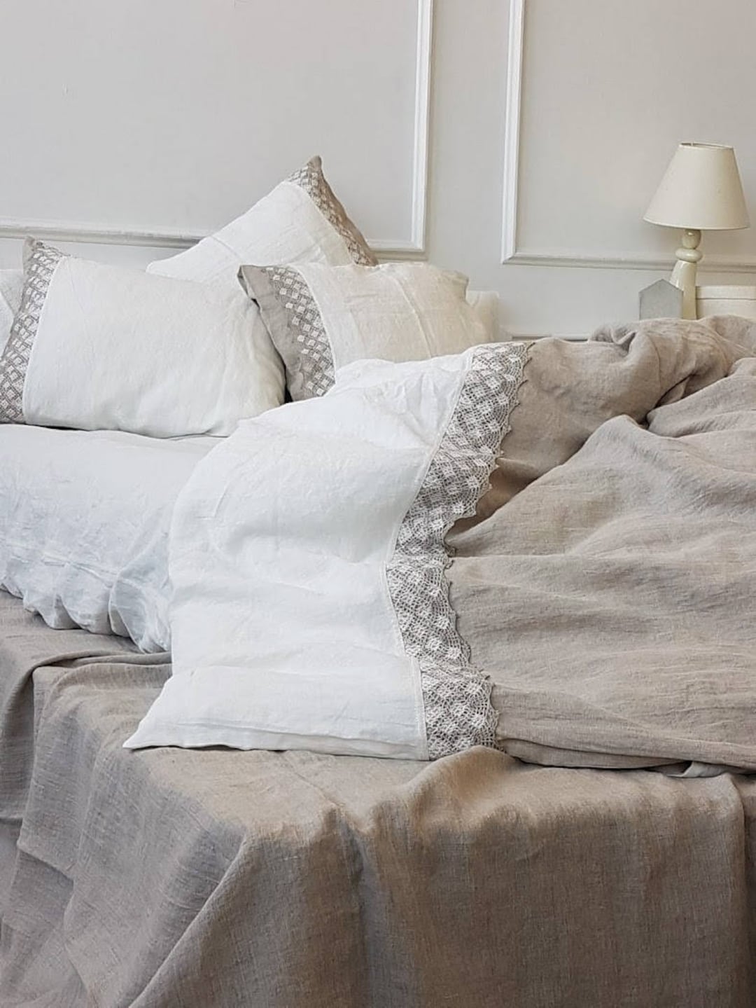 parure de lit chanel - Recherche Google  Chanel bedroom, Bed linens luxury,  Chanel bedding