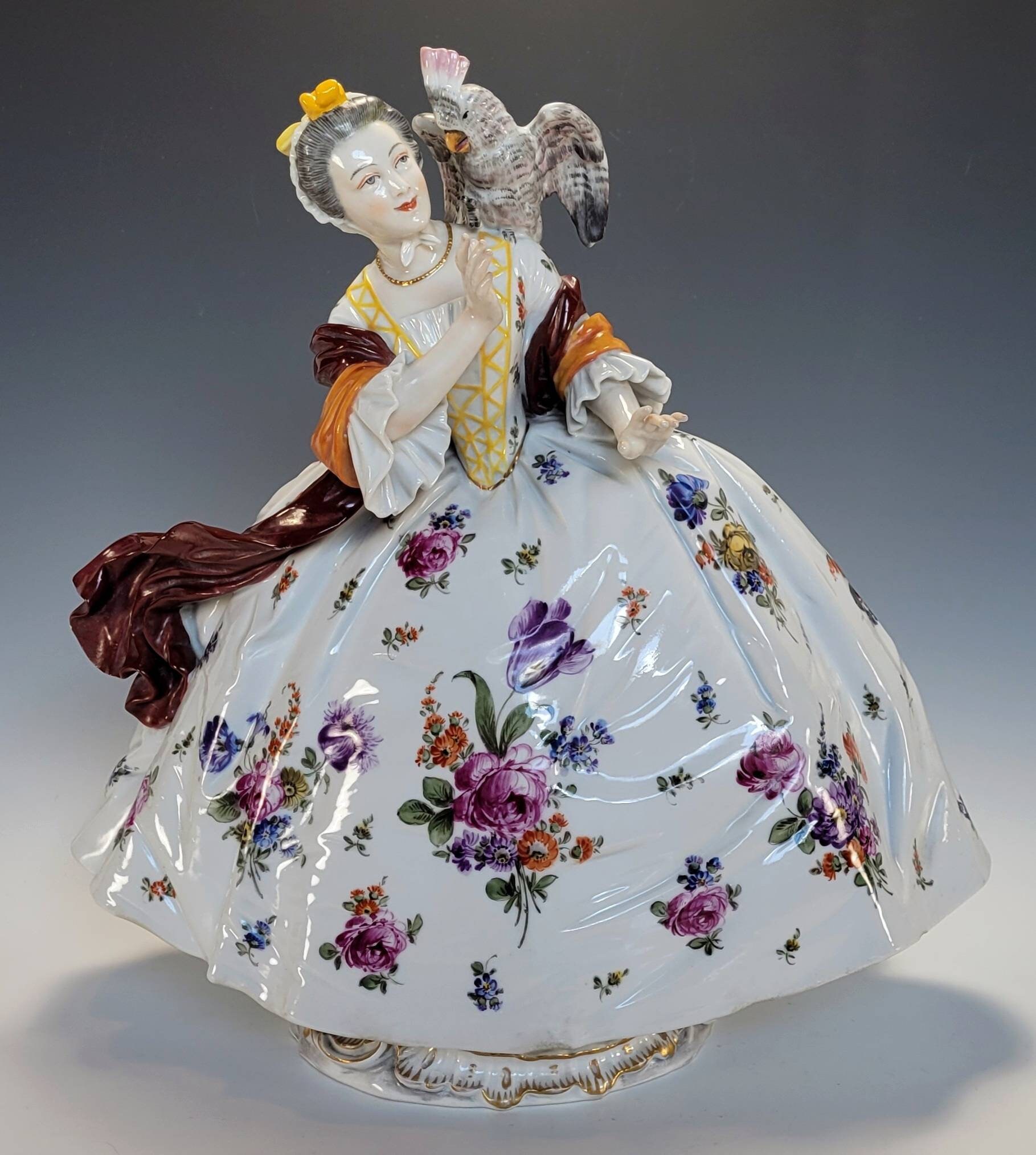 Dressel Kister & Cie Passau, Germany Rococo Lady With