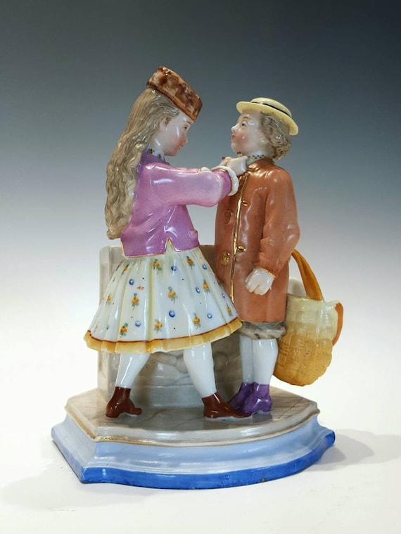 KPM Porcelain Girl in Dresden Lace Vintage Figurine Figurines & Knick