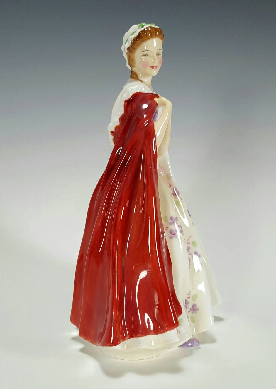 Royal Doulton bess HN2002 Porcelain Figurine - Etsy