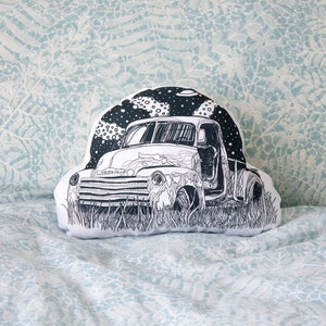 Car shaped pillow online