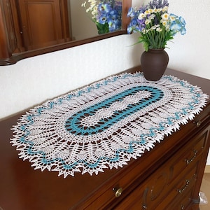 Crochet pattern for oval pineapple doily, vintage table runner, PDF Digital Download image 1