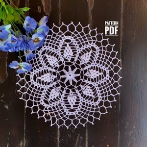 Small doily crochet pattern, pineapple doily pattern, 10 inches diameter, pattern for crochet doilies, PDF Instant download