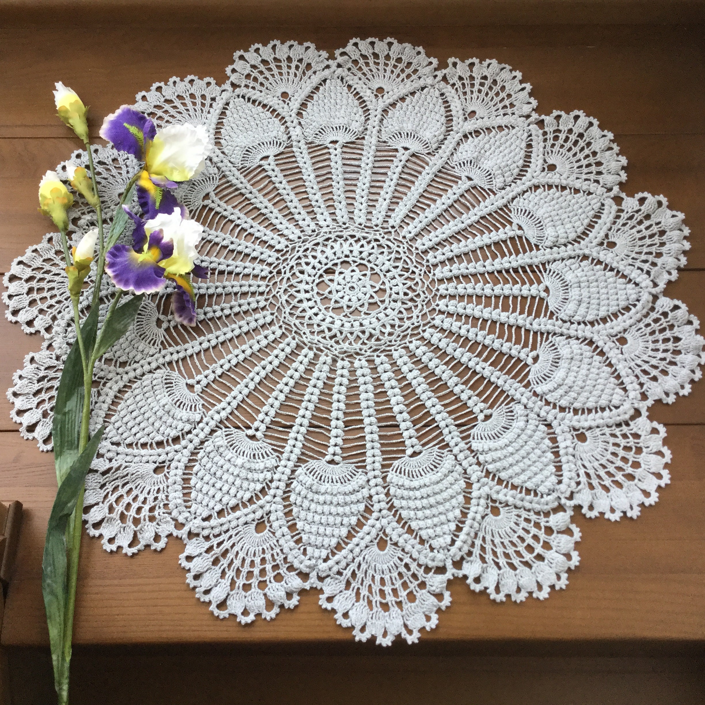 36 Doily Crochet Patterns for Elegant Handmade Home Decor 19 Pineapple Doily Crochet