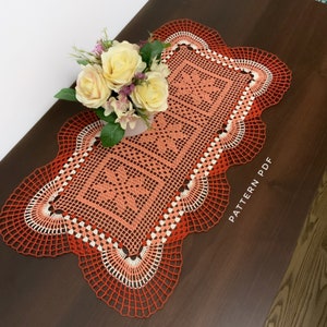 Table runner crochet pattern, crochet doilies pattern, fall crochet table runner, doily runner pattern, PDF Digital Download