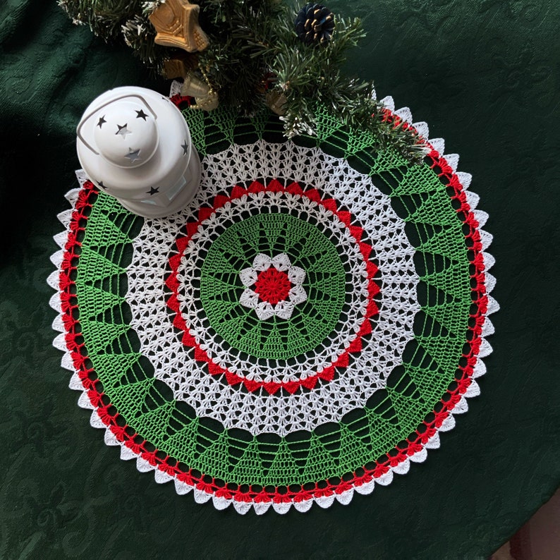 Crochet pattern for Christmas doily, crochet doily, Christmas tablecloth, Christmas patterns crochet, PDF Digital Download image 7