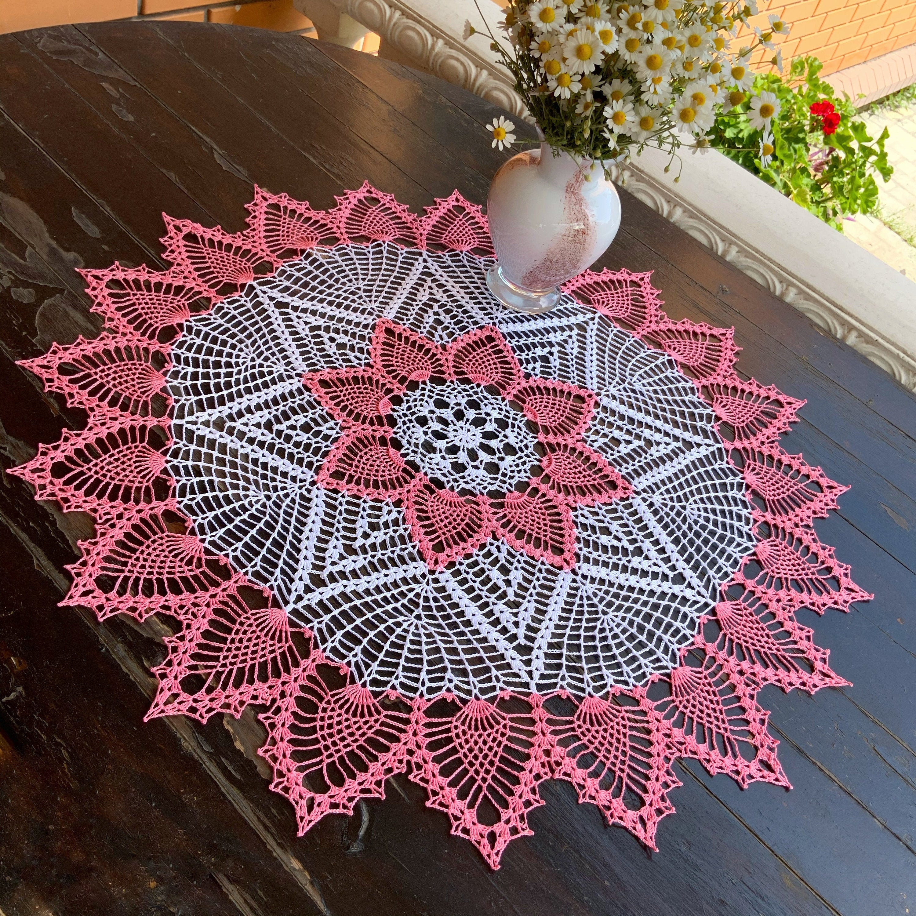 フラワーデコ Large Pineapple Doily Crochet Pattern - 26 Inch - Crochet Doily