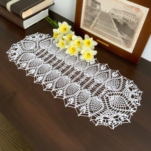Oval Pineapple Doily Crochet Pattern - Crocheted Table Runner Pattern - Pineapple Doilies Pattern - PDF Instant Download