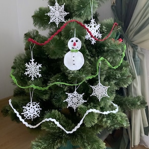 Crochet pattern for Snowflakes, crochet snowman, crochet garland, pattern crochet for Christmas, PDF Instant Digital Download