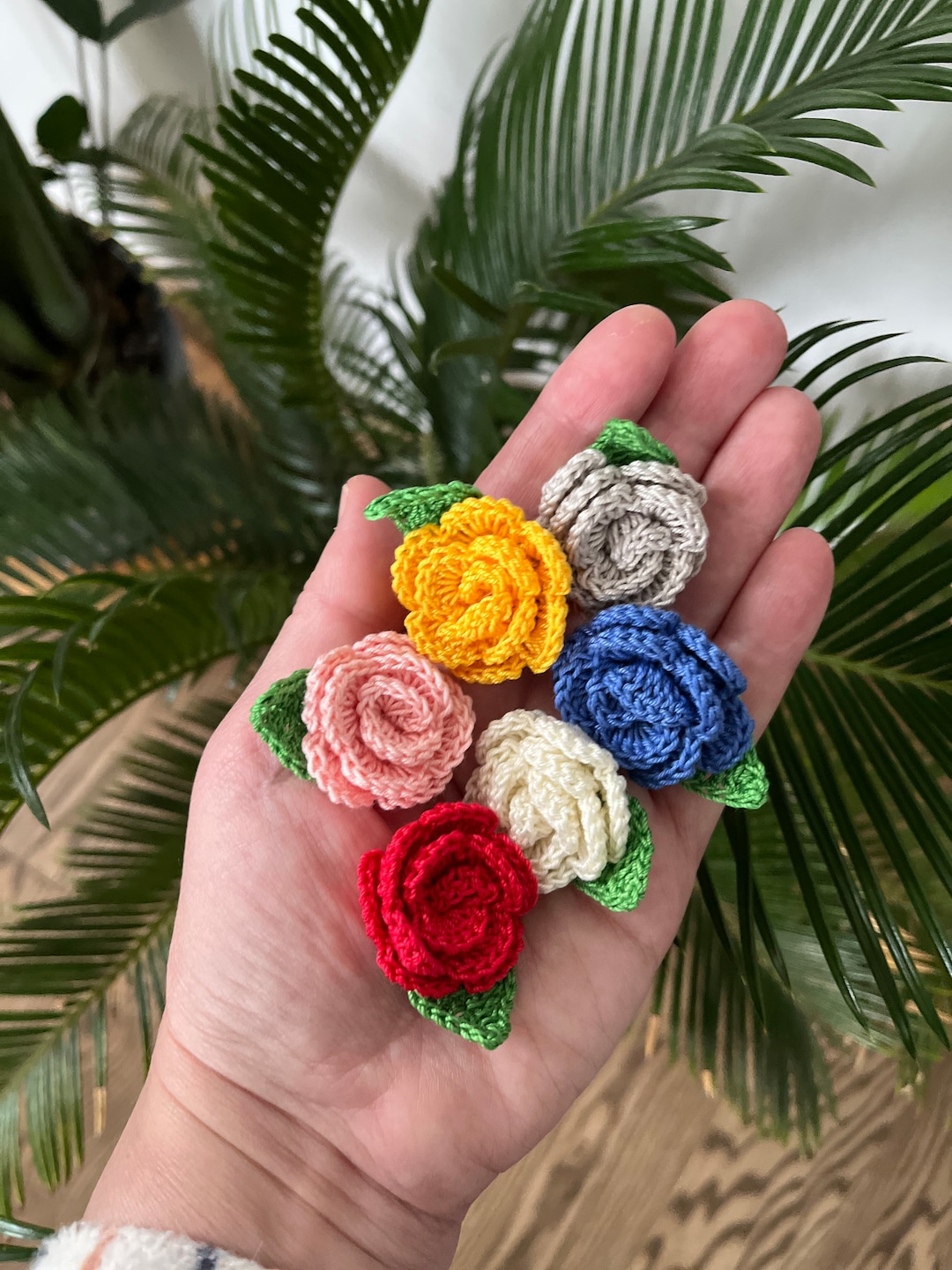 Small Flower Crochet Pattern Crochet Flower With Leaves Crochet