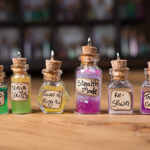 Potion Bottle Necklace - Powers Collection #1 - Glow in the Dark - The Apothecary