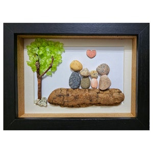 Family gift, unique family gift,  pebble art family,  rock art family, Mothers day gift,  family picture,  family portrait,  natural family