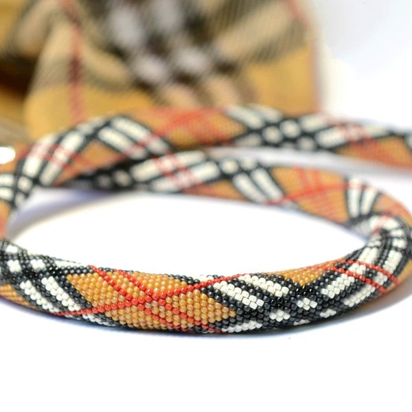 Beaded crochet necklace, classic print Scottish cage, tartan beadwork necklace, beige brown red black, geometric necklace for every day