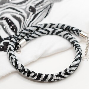 Zebra necklace, Bead Crochet Necklace black and white, Africa necklace, Ethnic jewelry, Zebra print jewelry, Snake necklace, Wild animals image 6