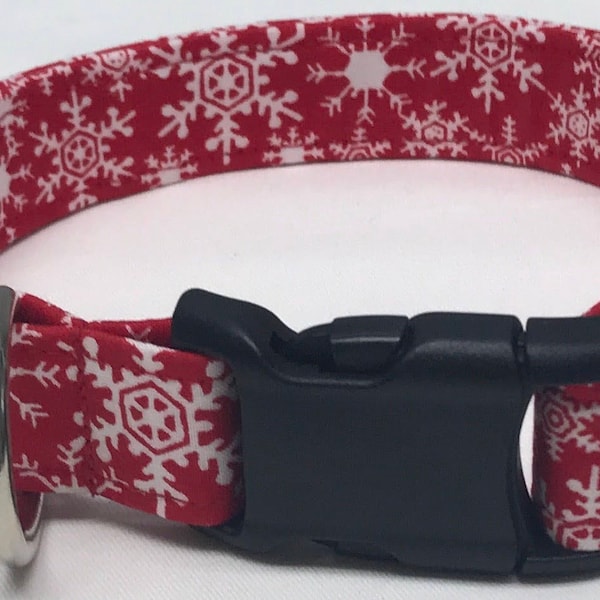 dog collar, red snowflake, snowflake dog collar, snowflake collar, winter, winter dog collar, winter collar, Christmas, Christmas dog collar