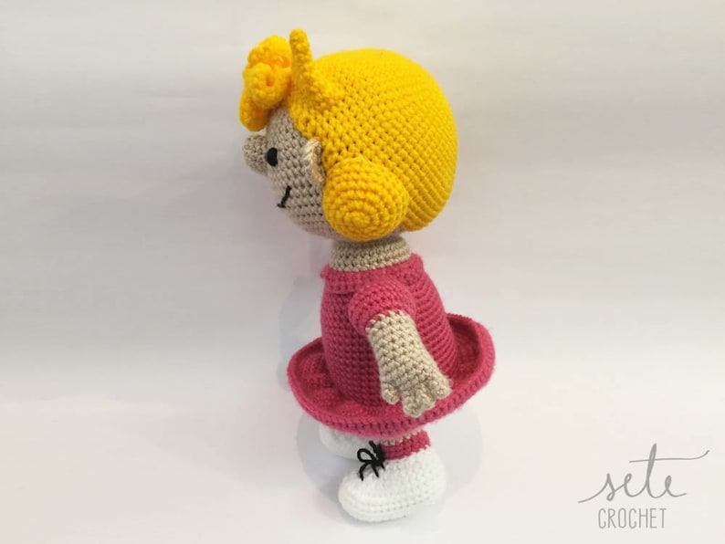 Amigurumi Crochet Pattern Sally Brown Peanuts image 4