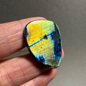 Finnish Spectrolite cab 217 image 3