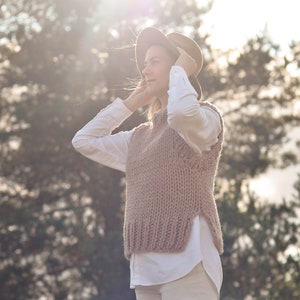 Wool knit sweater vest for women, chunky minimalist handmade waistcoat, modern gift for her, summer clothing, sleeveless tank top, Dahlia image 2
