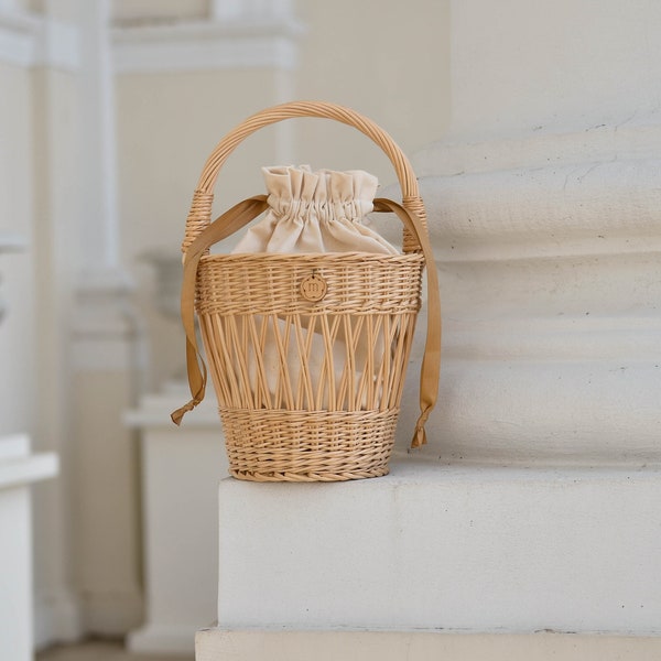 Wicker summer handbag, straw basket, bucket bag, Petunia