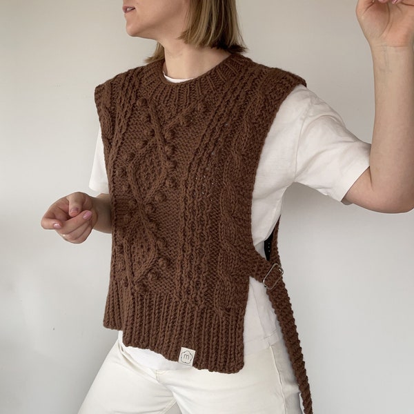 Handmade cable knit sweater vest for women, chunky alpaca wool sleeveless jumper, side ties and metal buckles, aesthetic spring knitwear