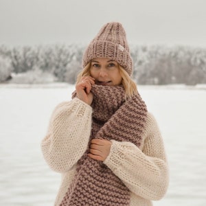 Chunky handmade wool scarf and chunky beanie set for women men, cozy giant knitwear, shawl and hat, fall winter clothing, christmas present
