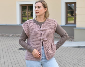 Hand knitted oversized wool sweater vest for women and men, trendy unisex chunky sleeveless pullover, cozy gilet, sustainable fall clothing