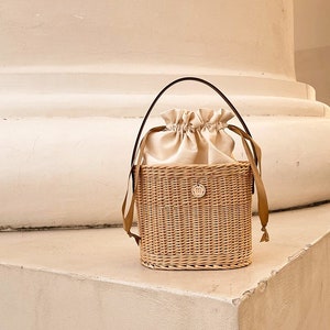 Straw bucket bag, wicker summer bag, beach bag, leather strap, straw purse, woven bag,  Pansy No.2