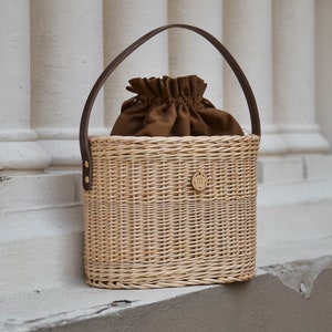 Straw bucket bag, wicker summer bag, beach bag, leather strap, straw purse, woven bag, Pansy No.2 Brown inside bag