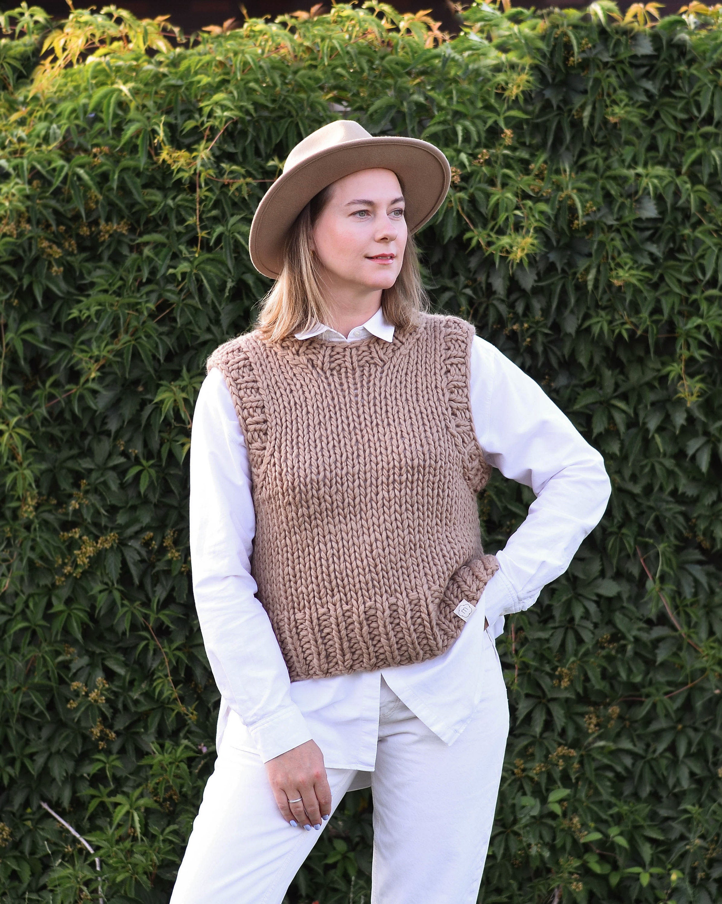 Chunky Wool Knit Sweater Vest for Women, Oversized Handmade