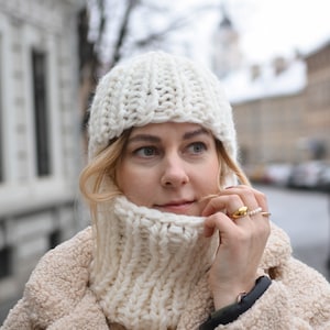 Wool balaclava hat, women’s chunky knit balaclava, warm helmet winter accessory