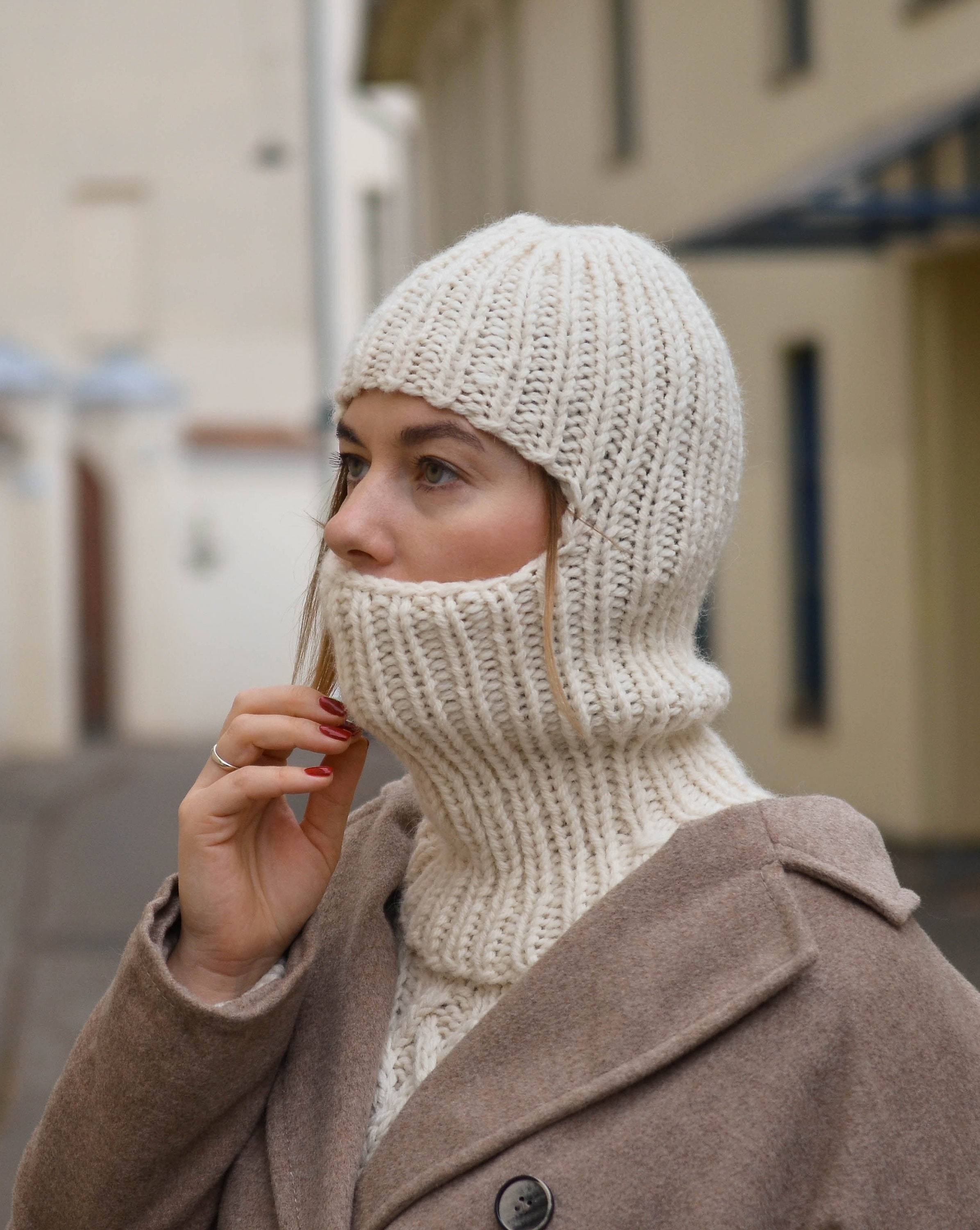 Bonnet cagoule brodé en tricot pour femme, bonnet en laine, chaud